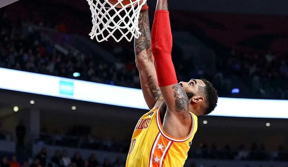 एक ब्लर्ब, तीन टीमें, दो सीज़न: NBA न्यूज़ की सिंडिकेशन इकोनॉमी अपनी ही गलती कैसे बेचती है